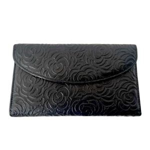 MUNDI Tooled Genuine Leather Wallet With Flowers, Size 7.5 x 4 inches